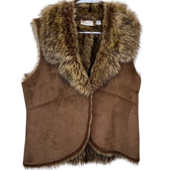 Chico’s faux Fur Suede Vest Size L Brown - Picture 1 of 13